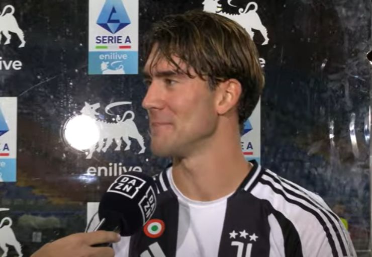 Vlahovic intervistato dopo una partita