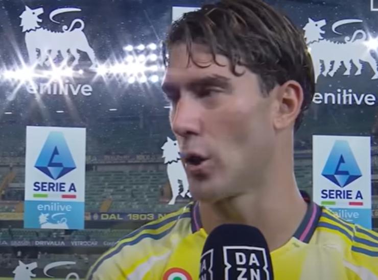 Vlahovic intervistato dopo una partita della Juve